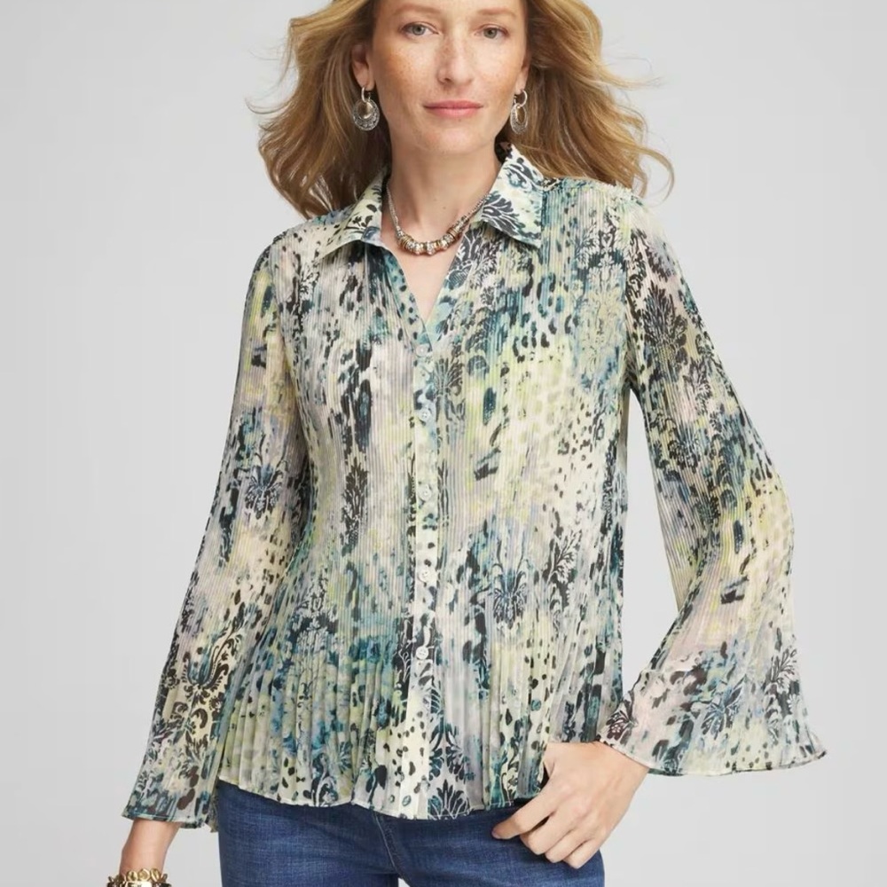 Chicos Animal Print Pleated Button Front Blosue Size 12 Bell Sleeves Green Blue